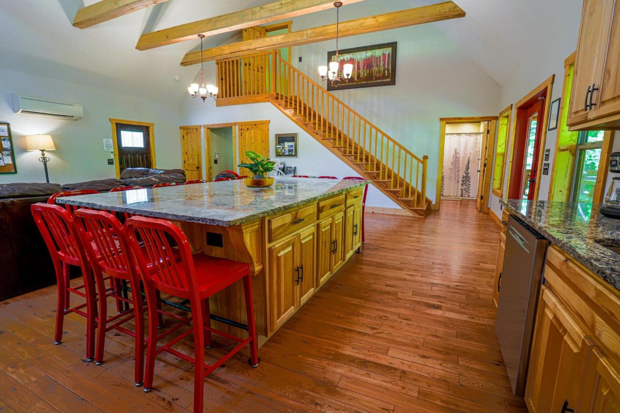 New Listing! Wine Country Retreat - 2 Bed, Hot Tub Vila Dahlonega Exterior foto